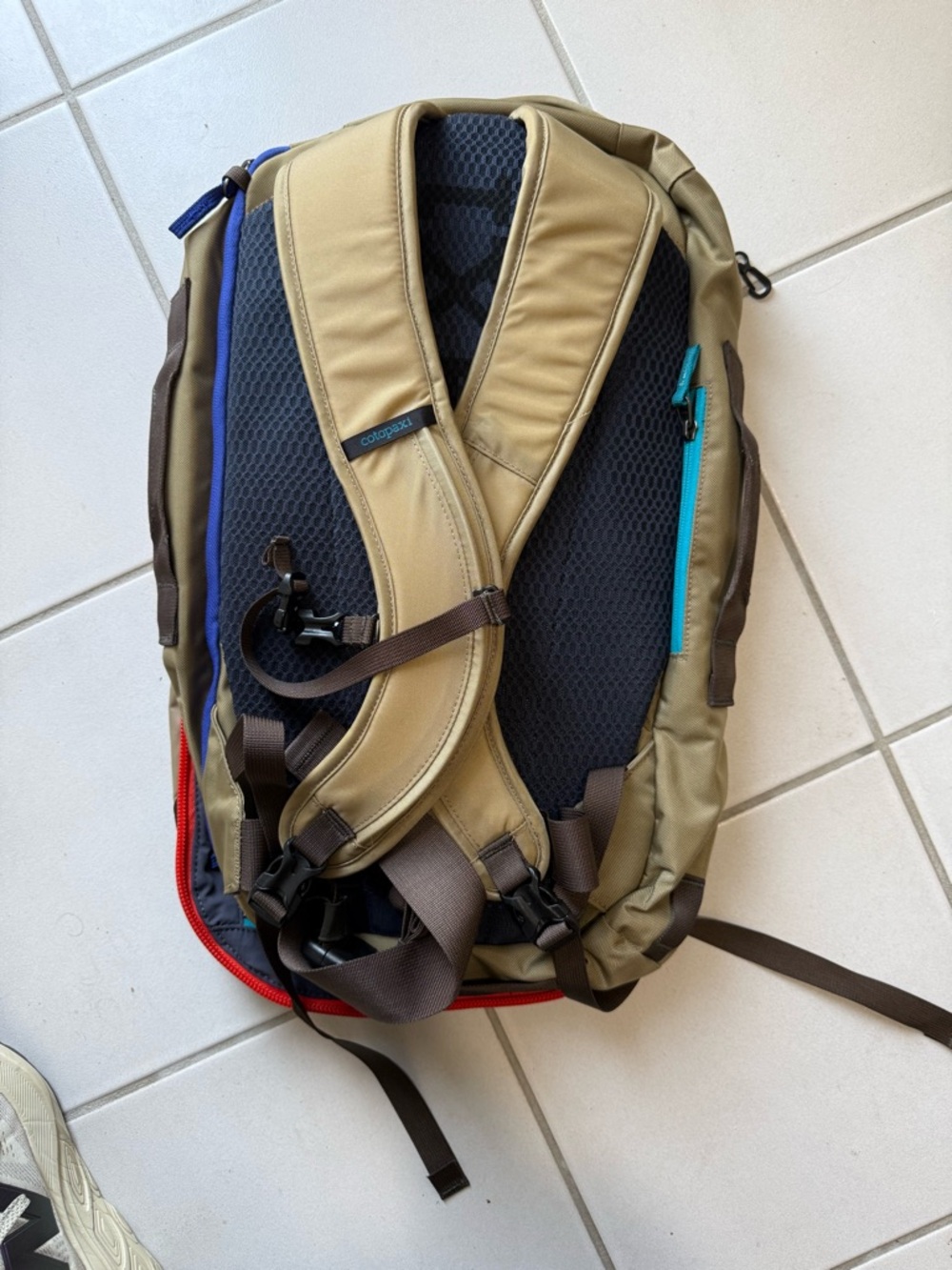 Cotopaxi Allpa 28 coyote - Picture 4 of 6